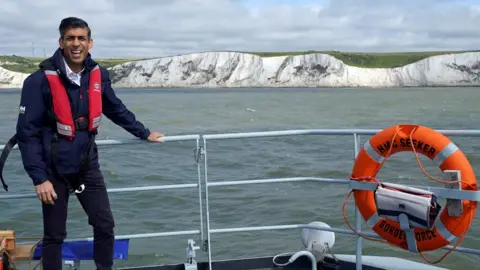 Reuters Rishi Sunak visiting Dover