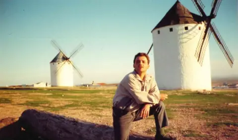 Ana Iris Simón Father of Ana Iris Simón