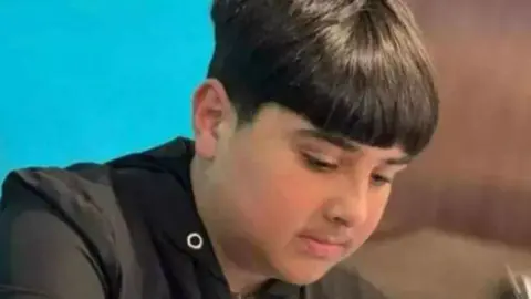 Family Mustafa Nadeem