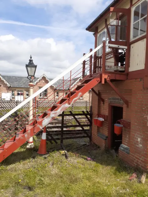 The Midland Railway - Butterley Vandalism damage