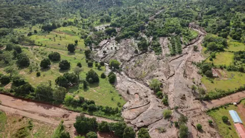 Kenyan Government Heavy rains caused a mudslide in western Kenya