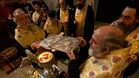 Patriarchate of Jerusalem and Buckingham Palace Consecration of coronation oil