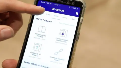 Uptime Uptime's app on a mobile phone