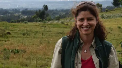 Tara Stoinski Tara Stoinski