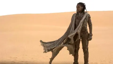 WARNER BROS / CHIA BELLA JAMES Still image from Dune