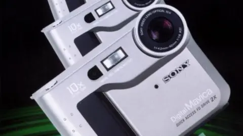 PA Sony digital camera