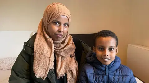 Muna Hussein and Maahir