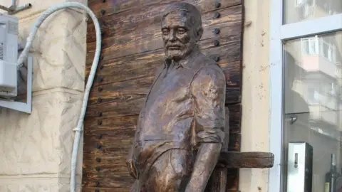 Kostiantyn Kuts Hemingway