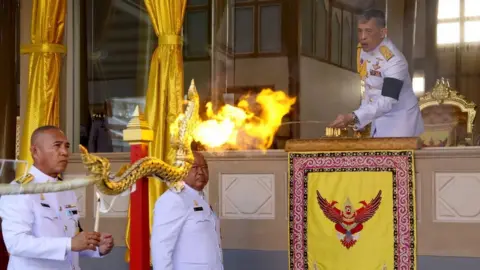 European Photopress Agency Vichai cremation Bangkok temple