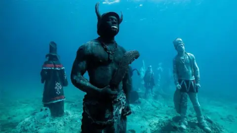 Underwater sculptures