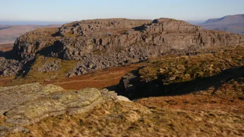 Myrddyn Philips Foel Penolau