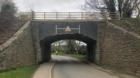 National Highways Railway bridge in Horspath