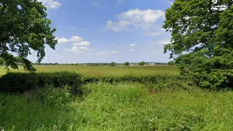 Google Land between Plumpton Green and East Chiltington