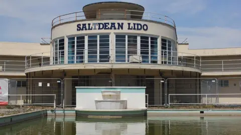 Saltdean Lido Trust The lido before any renovation