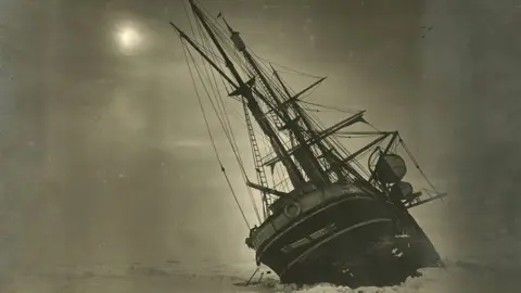 F.HURLEY/SPRI Endurance