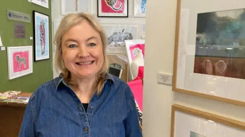 Catriona Moore of Art Roundhay Park