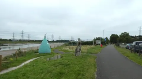 Geograph / DS Pugh Dock Road area of Connah's Quay