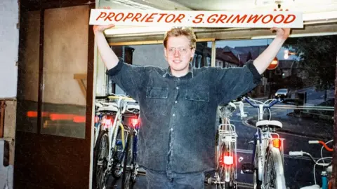 Elmy Cycles Steve Grimwood