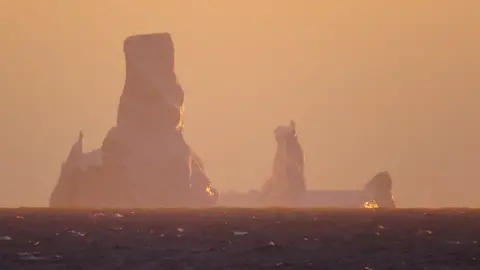 Clayton Furman/IODP/JRSO Iceberg on Expedition 379