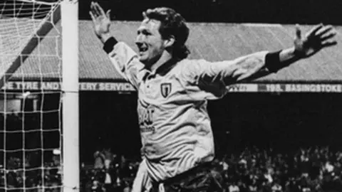 Laura Bennetto Trevor Senior