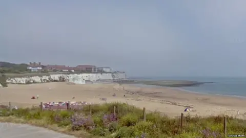 Google Maps Joss Bay beach in Broadstairs