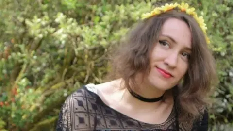 Lauren Seward Lauren Seward