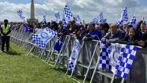 Football fans gather to celebrate Portsmouth FC success