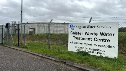 Andrew Turner/BBC Anglian Water's Caister Waste Water Treatment Centre