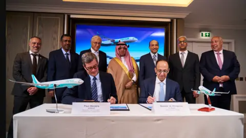 Airbus flynas airline signing ceremony