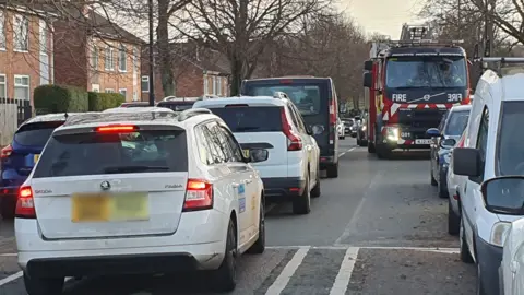 TWFRS Fire engine struggling to get through road