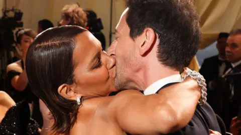 Shutterstock A picture of Adrien Brody and Halle Berry kissing