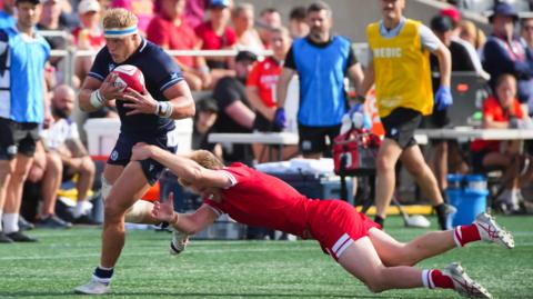 Dylan Richardson try