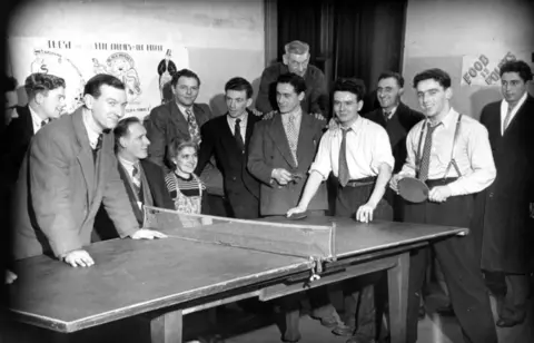 Hulton Archive/ Getty Images Bert Hardy