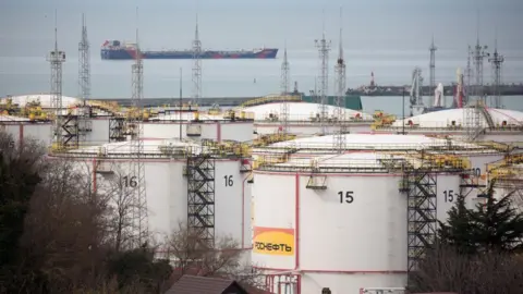 Bloomberg storage sides when tanker sails beyond in Tuapse, Russia