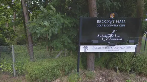 Google Brocket Hall Golf & Country Club sign