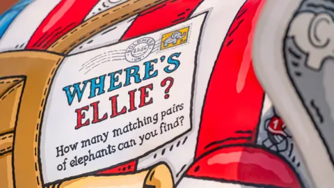 MOTE Close up of a design