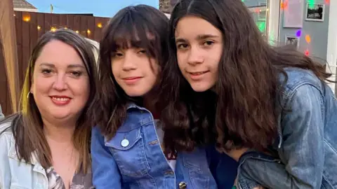 Ruth Ruth and her daughters