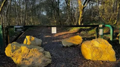 Newark and Sherwood District Council New barriers and boulders at Sherwood Forest entrance