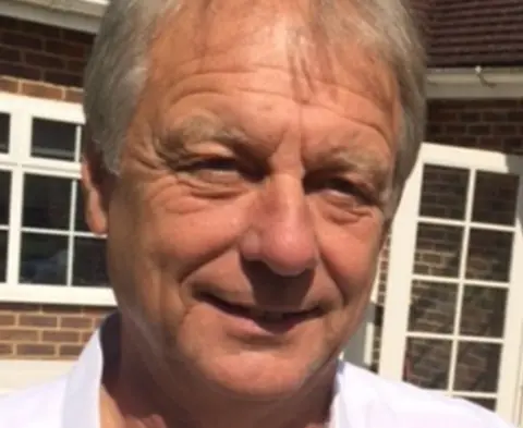 Stephen Simmons Stephen Simmons