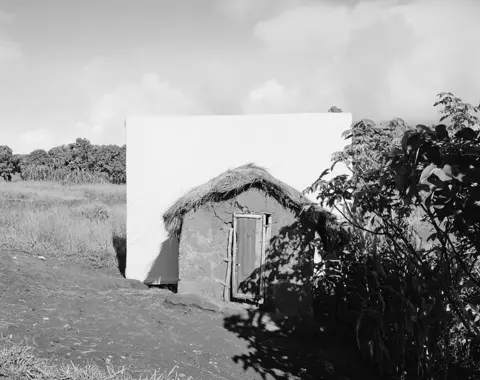 Elena Heatherwick / WaterAid Toilet in Ambatoantrano
