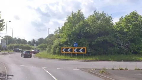 Google Churncote roundabout