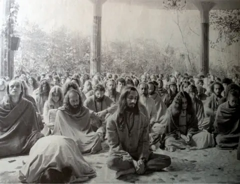 Hugh Milne A meditation session at the ashram in Pune