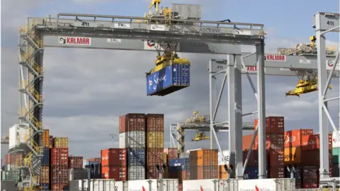 Getty Images Robot crane