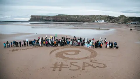 Salty Lamb Photography Saltburn protestors