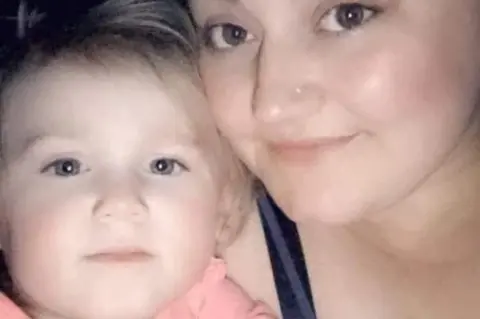 シ*ン様 【超希少】Olde H & Daughter BABY CASHMER After six miscarriages, US couple's baby dies in hot car