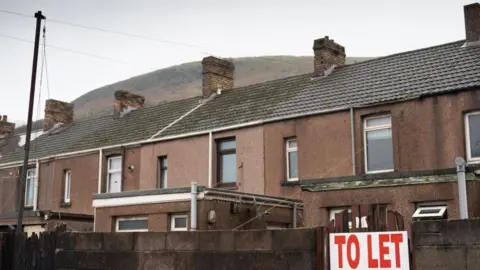 Getty Images House with To Let sign