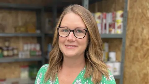 emma beasley business manager at ysgol nantgwyn who is in charge of the pantry