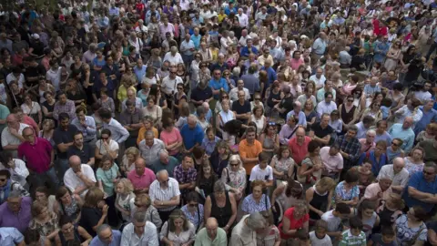 Getty Images Crowds at the vigil for Ignacio Echeverría