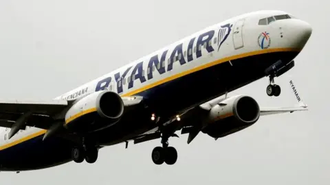 PA Ryanair plane