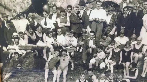 Janet Cocks Members of Henleaze Swimming Club in the 1920s